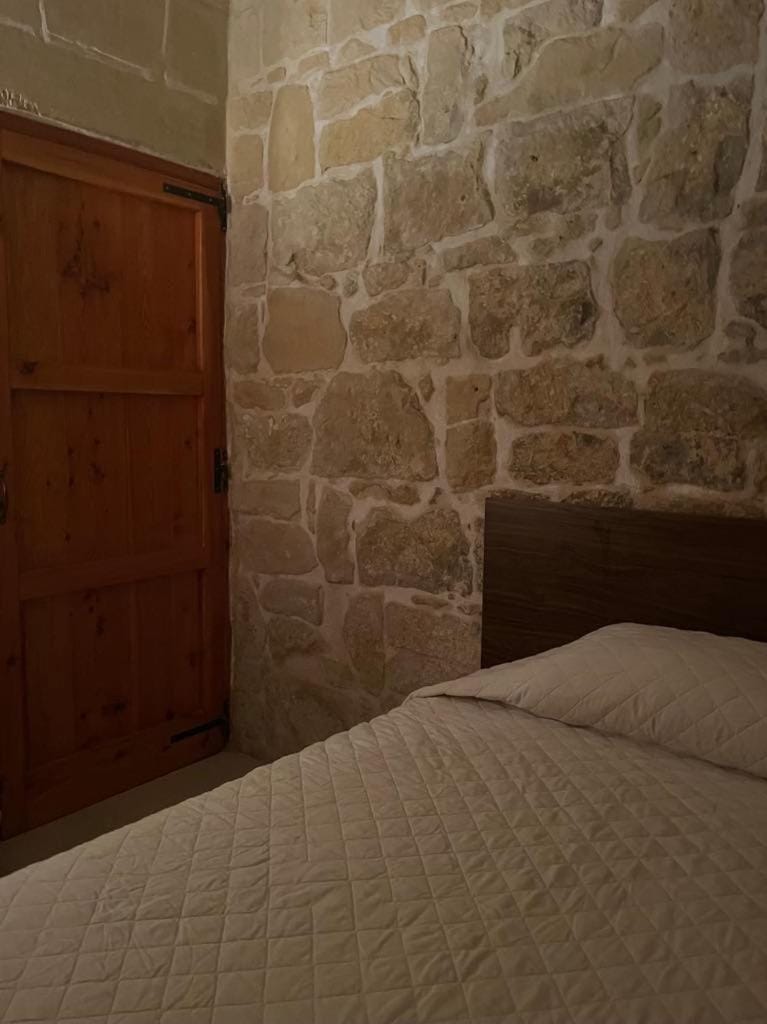 '19, Kenn L-Istorja' A remarkable 500 years old house of character House in Malta