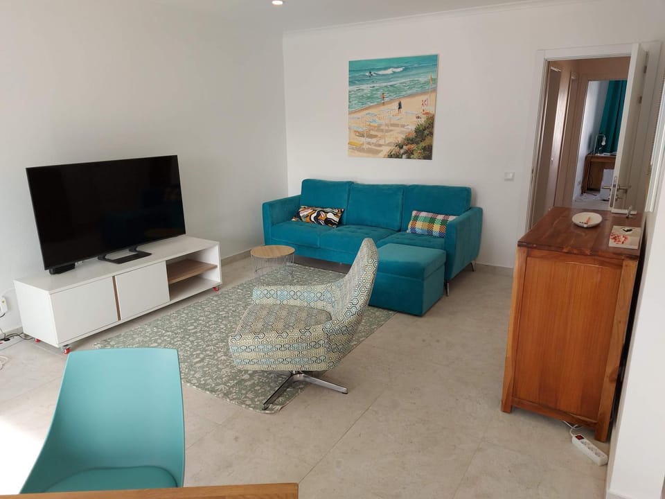 TV and multimedia, Seating area