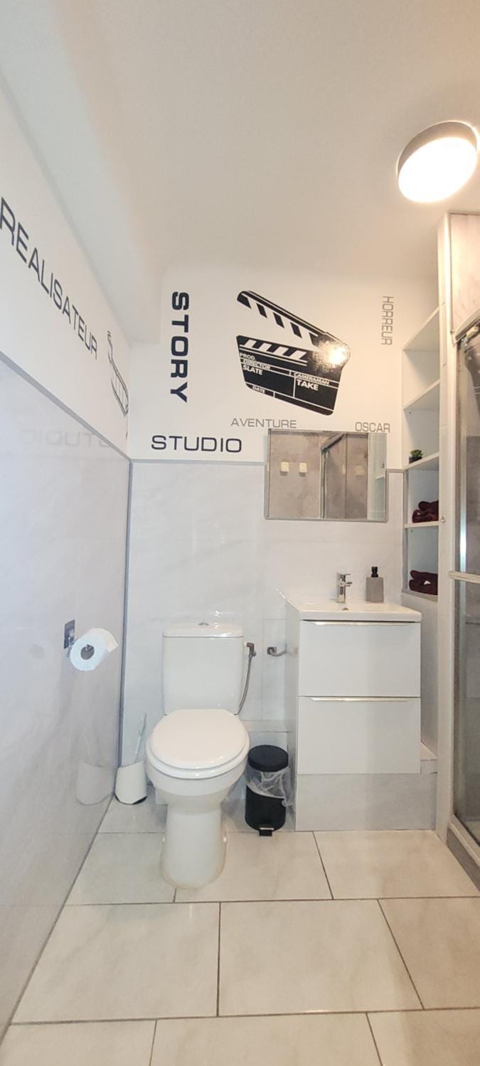 Toilet, Bathroom