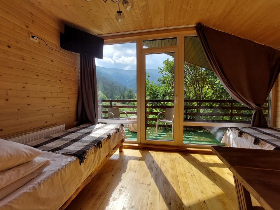 Bed, View (from property/room), Photo of the whole room, Mountain view