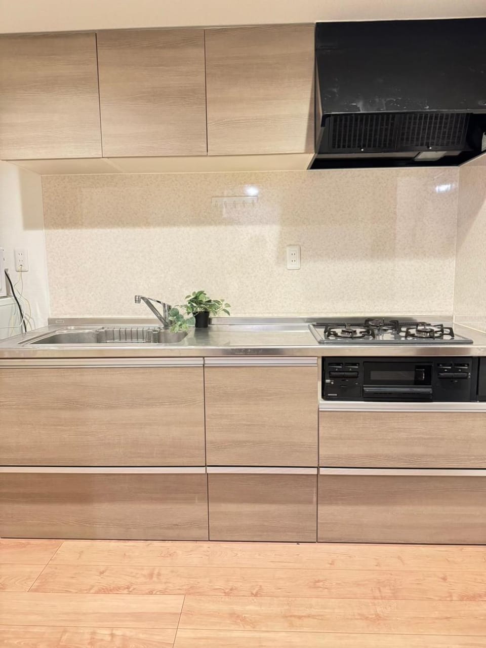 Kitchen or kitchenette, pet friendly, stove