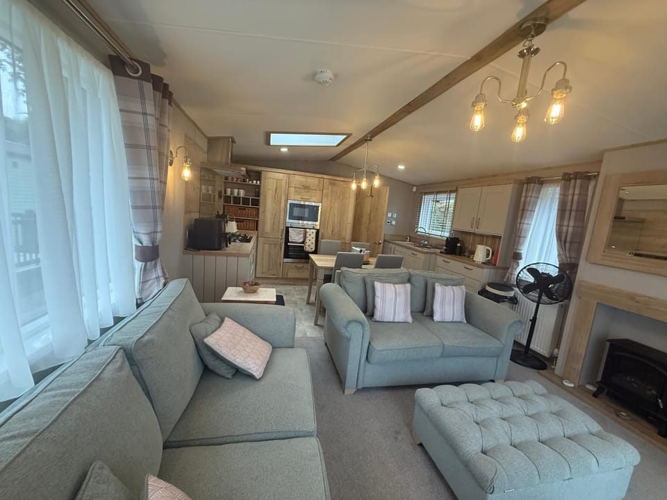 Bowness Retreats FallBarrow Park House in Bowness-on-Windermere