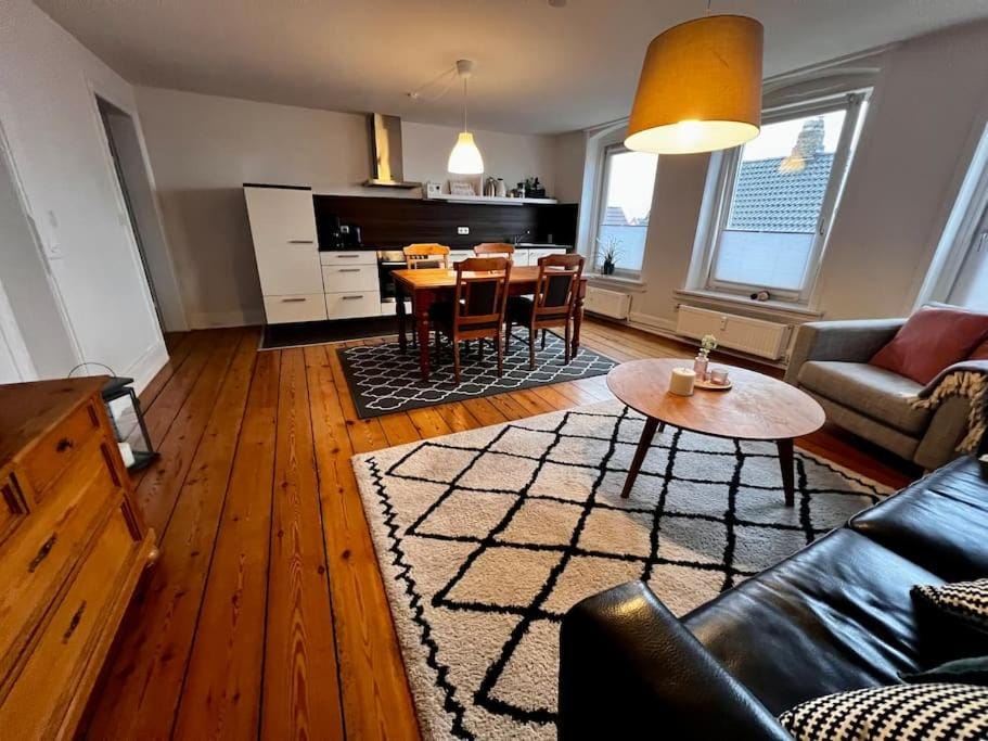 Kitchen or kitchenette, Living room, Dining area