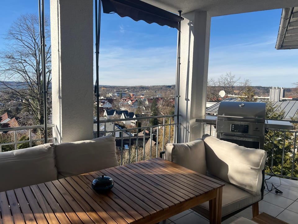 Day, Natural landscape, View (from property/room), Balcony/Terrace, Seating area, Dining area