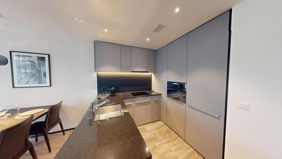 Spacious 1 bedroom apartment with balcony Apartment in Zurich City