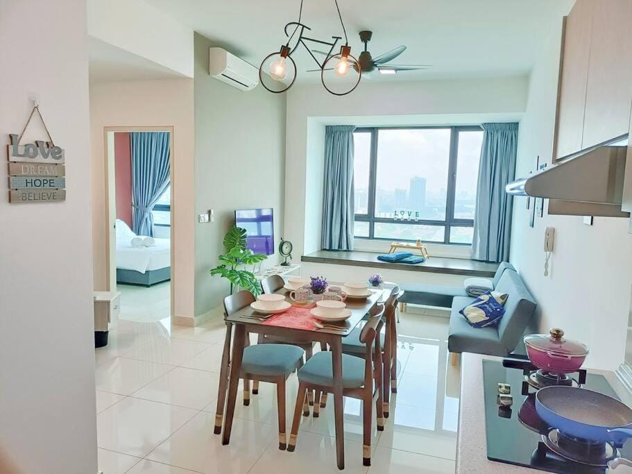 Greenfield Residence Sunway 2-5 Pax by Convivial Staycation B08 Apartment in Subang Jaya
