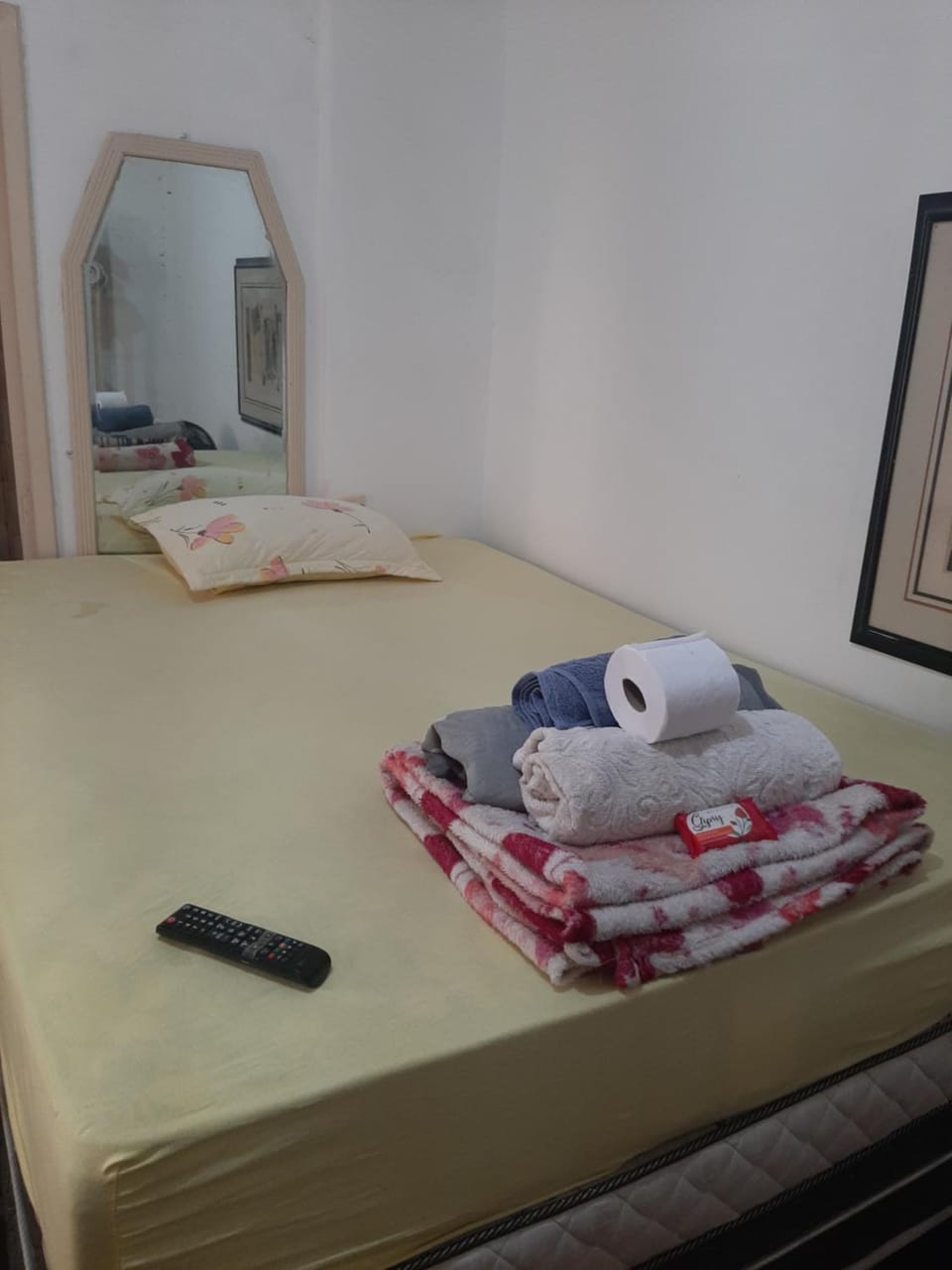 Apartamento completo temporada privativo no centro Apartment in Porto Alegre