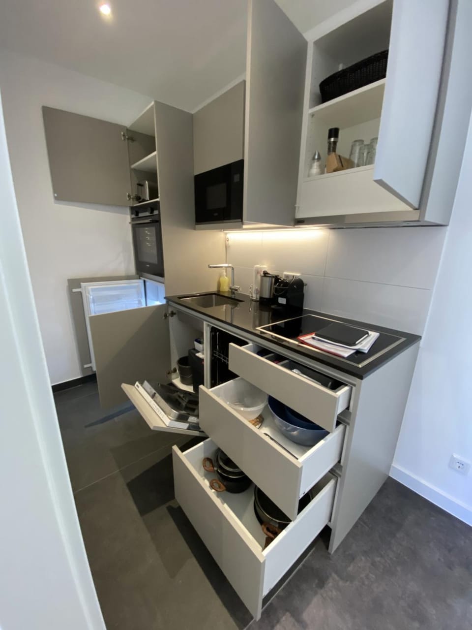 Kitchen or kitchenette, minibar, pet friendly, stove, toaster