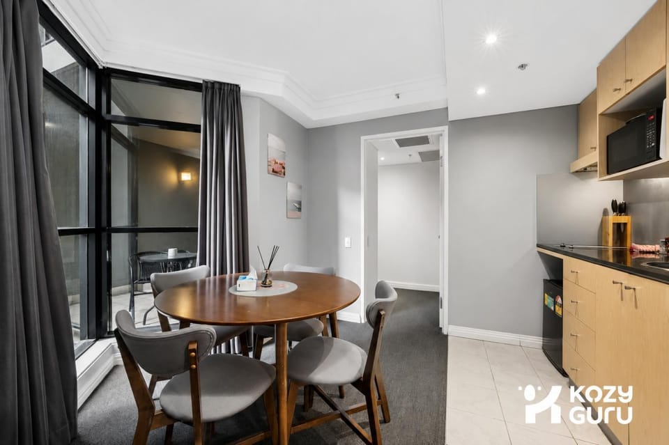 KozyGuru | Haymarket | Stylish CBD 1BR Apt Apartment in Surry Hills