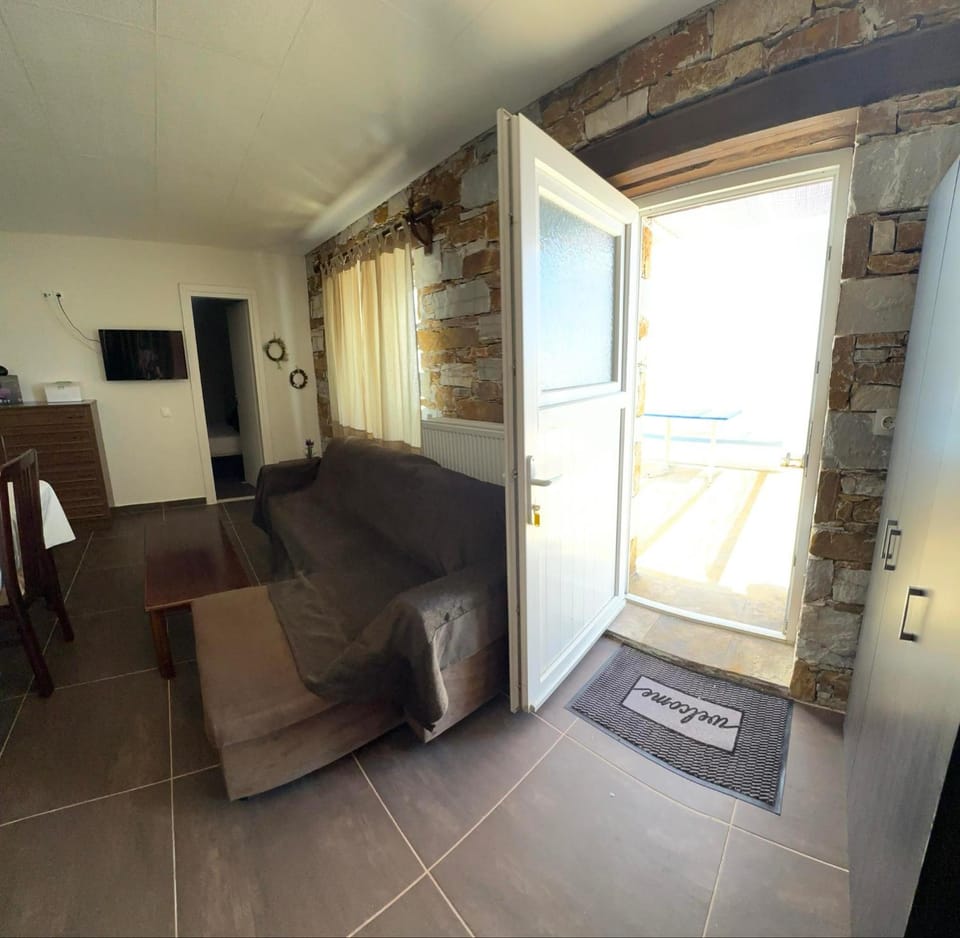 πετρινη κατοικια Apartment in Decentralized Administration of the Aegean