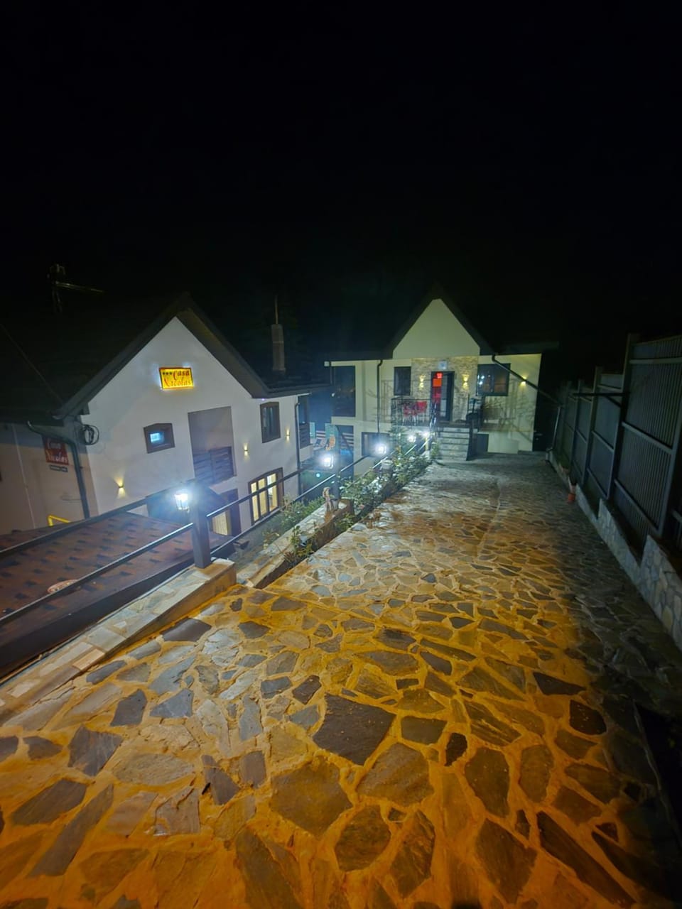 Casa Nicolas Busteni House in Prahova, Romania