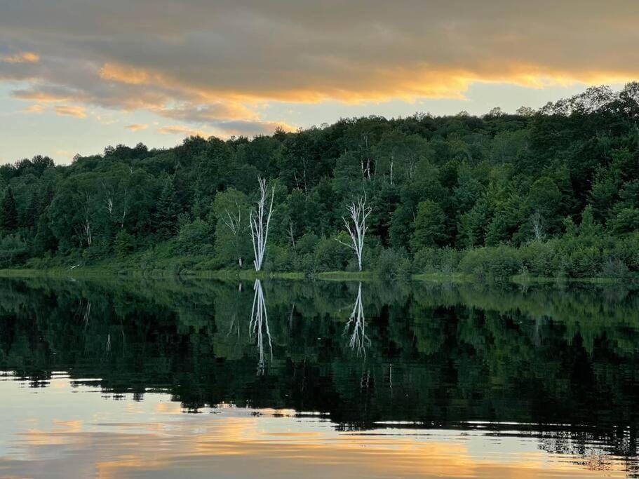 Natural landscape, Lake view