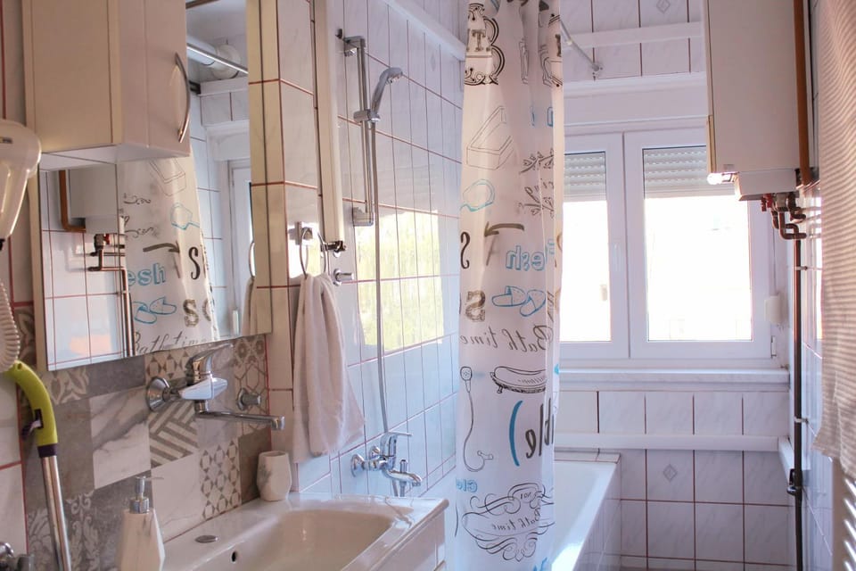 Shower, Bathroom, Bath