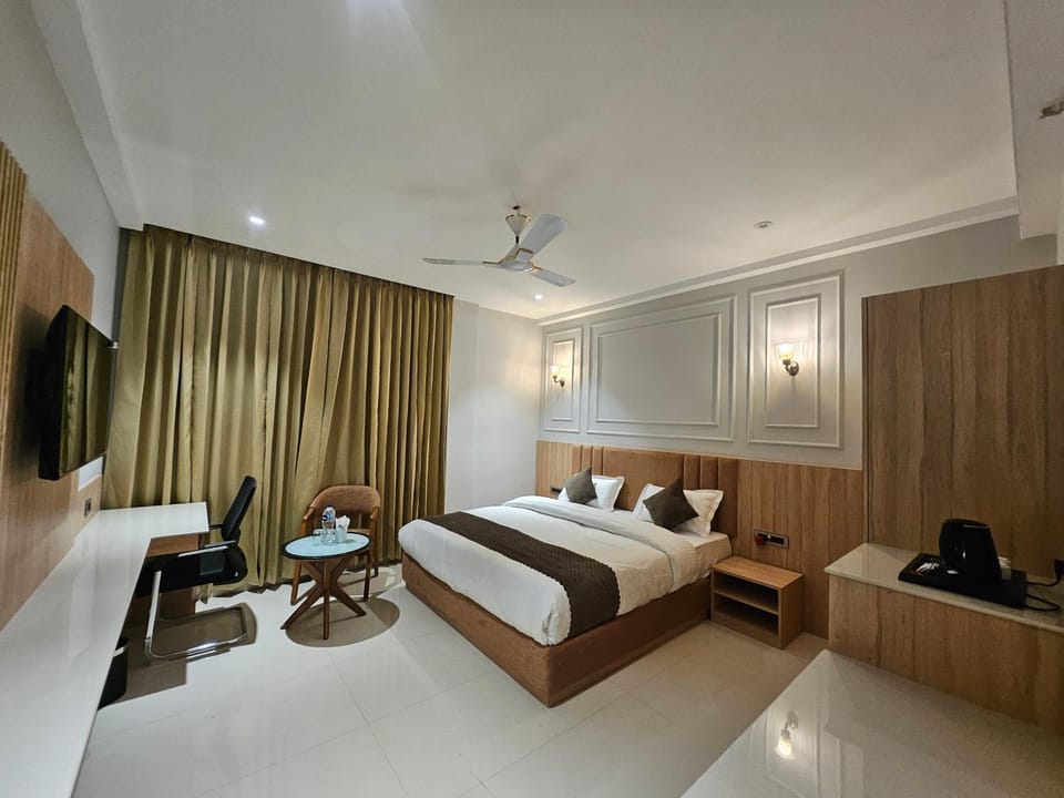 Hotel Trimurti Hotel in Uttar Pradesh