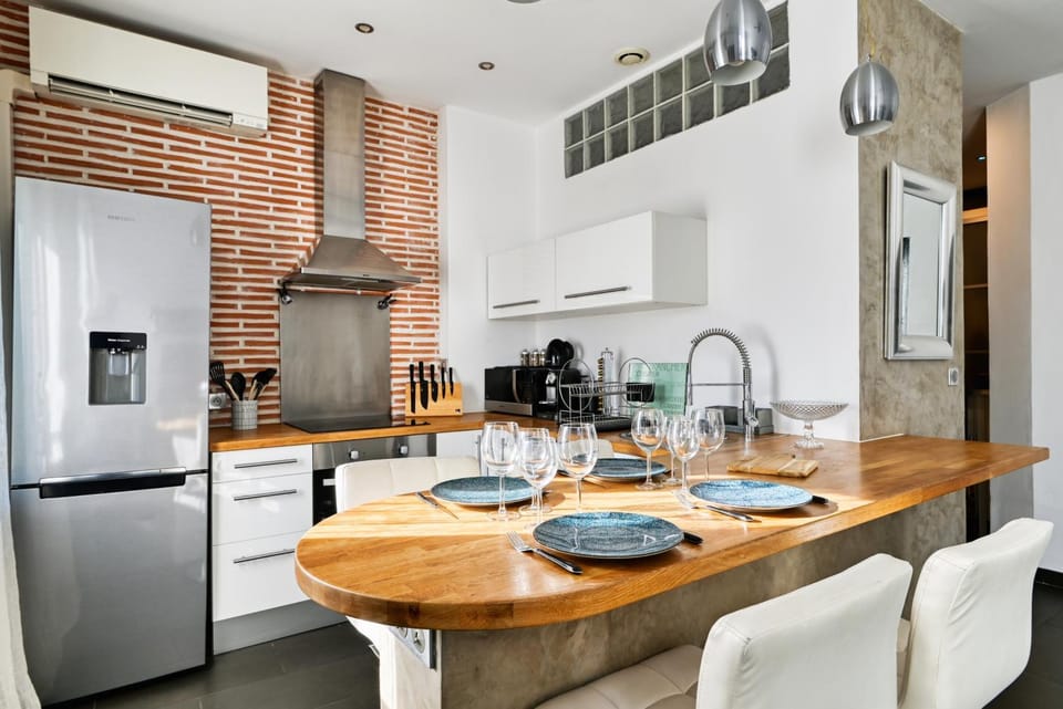 Appartement au cœur du Vieux-Port Apartment in Marseille
