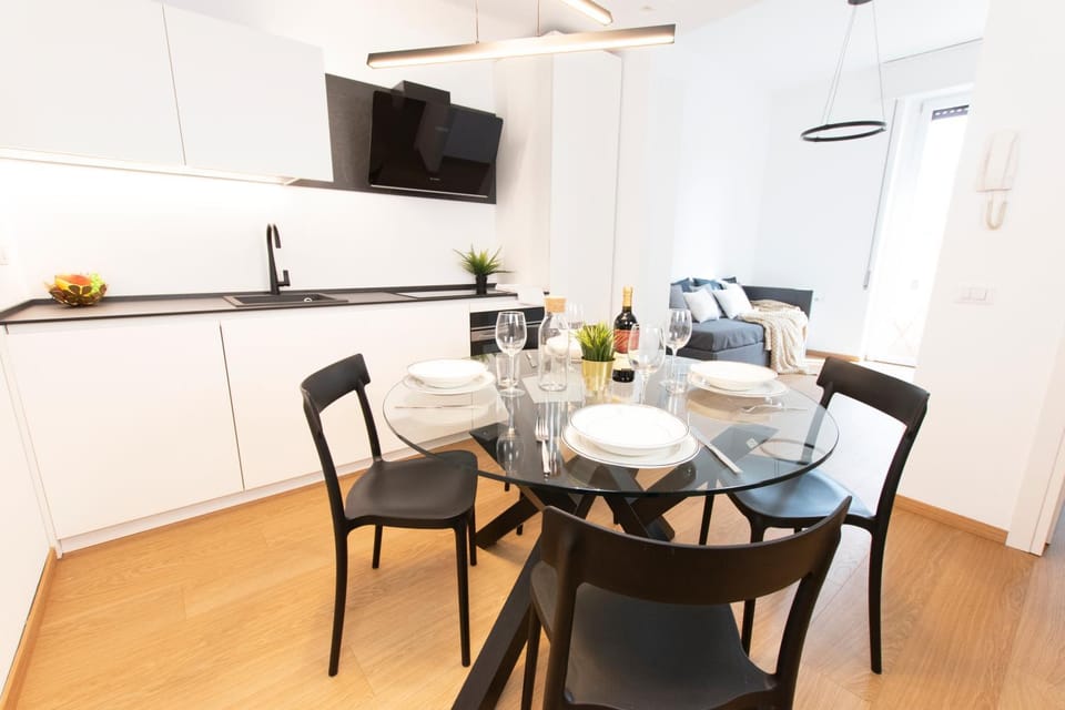 Kitchen or kitchenette, Living room, Dining area