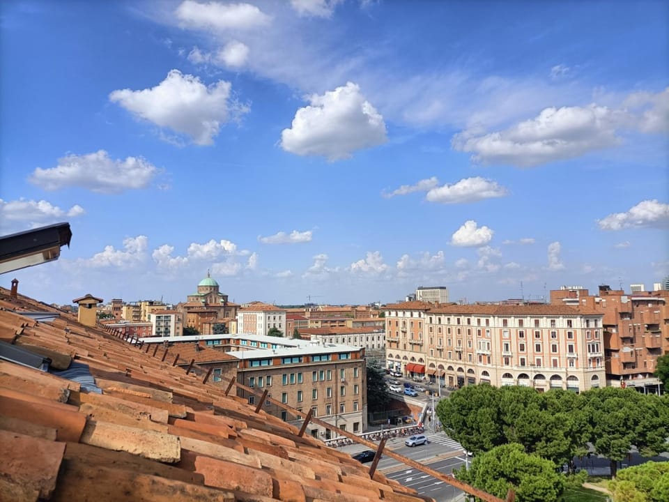 b&b Center Gallery Bed and Breakfast in Bologna
