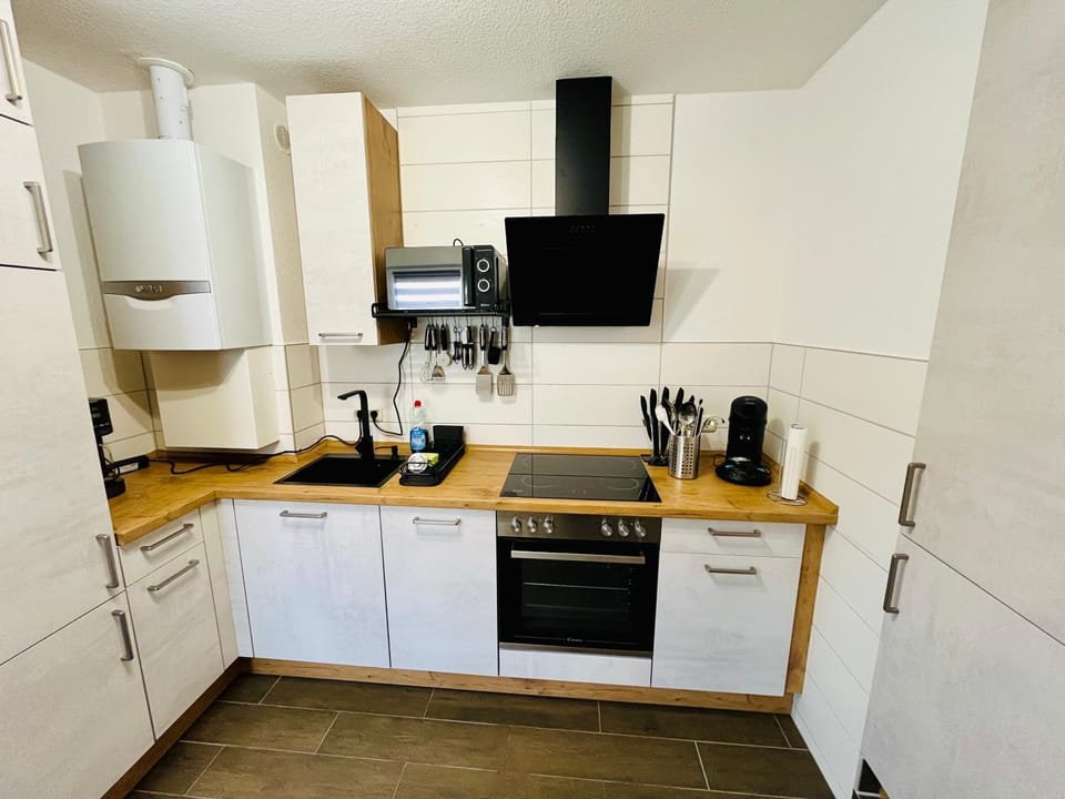 Kitchen or kitchenette, dishwasher, minibar, pet friendly, stove, toaster