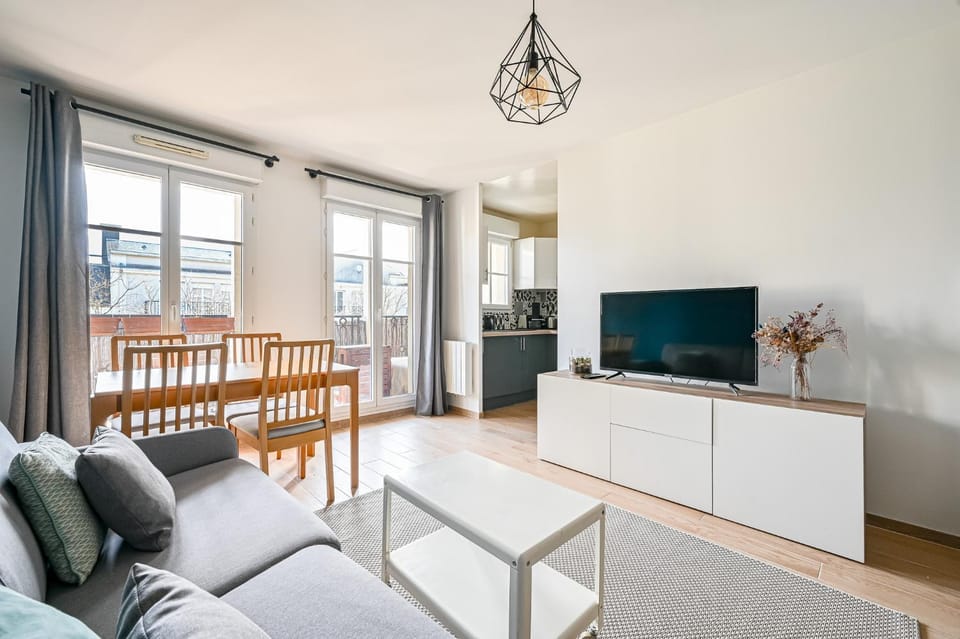 Le Fantasia - Disney - Parking - Wifi Apartment in Bussy-Saint-Georges