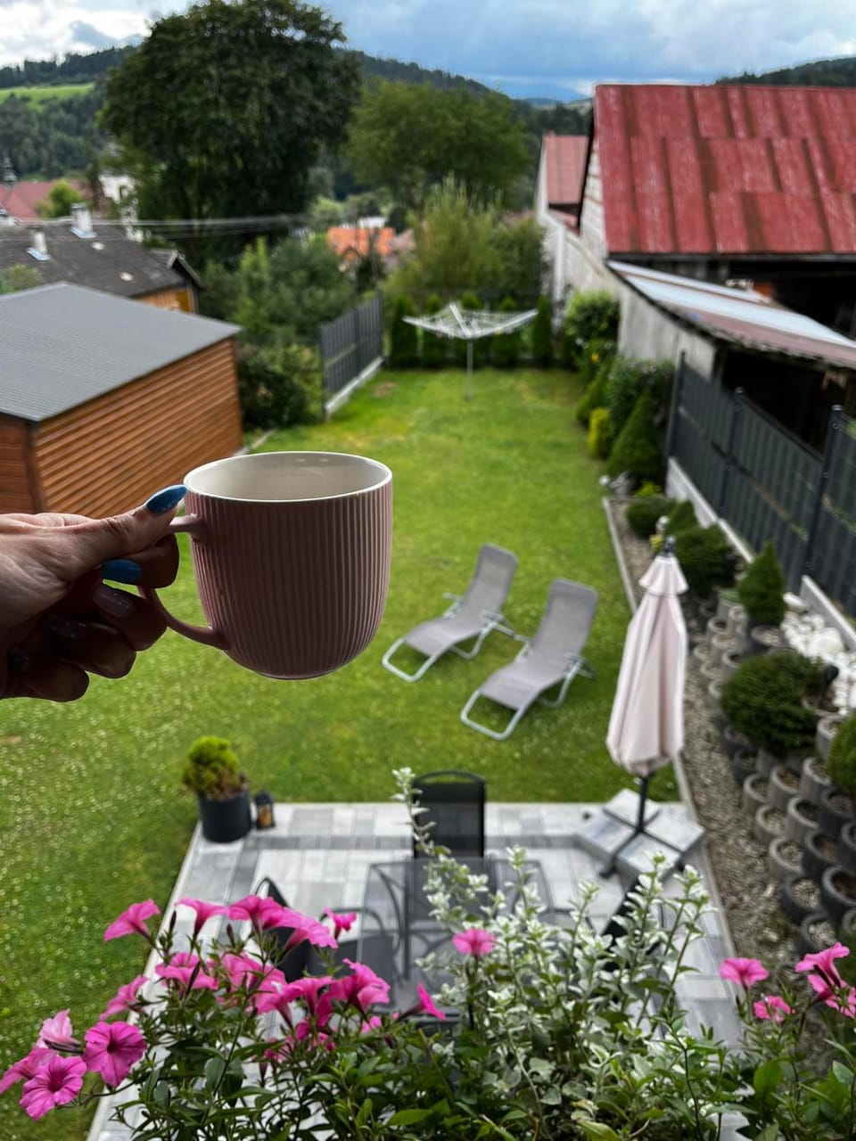 Patio, Garden view