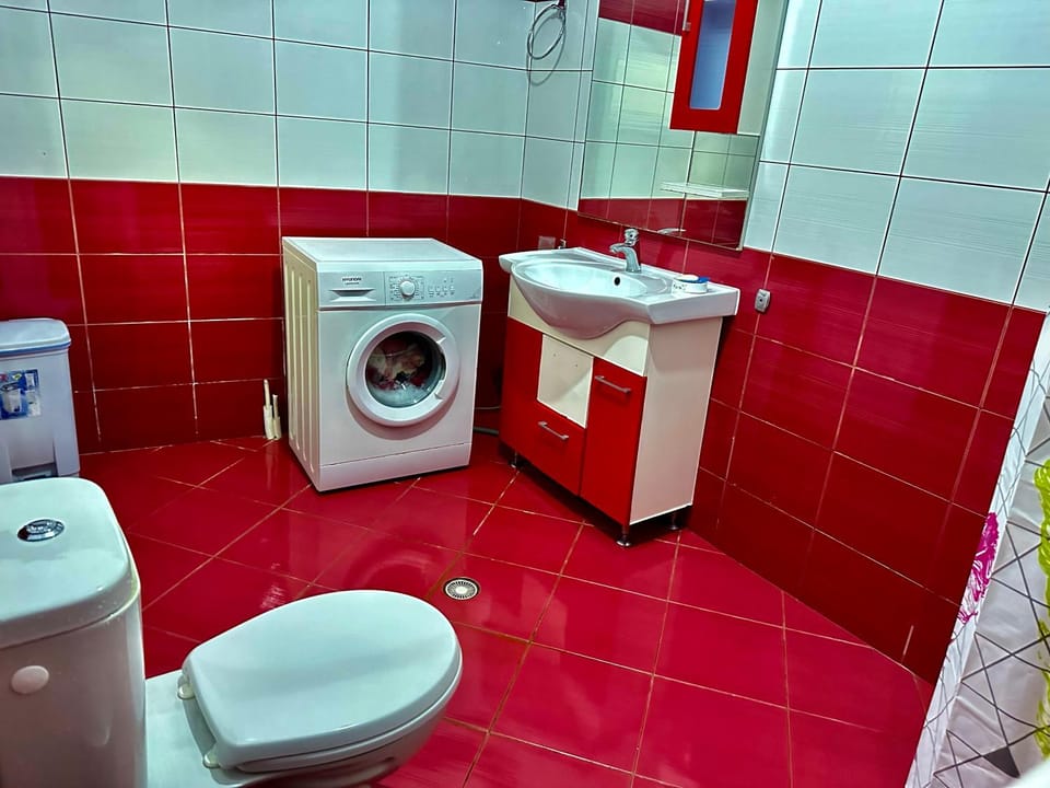 Pinelopi's house House in Vlorë County, Albania