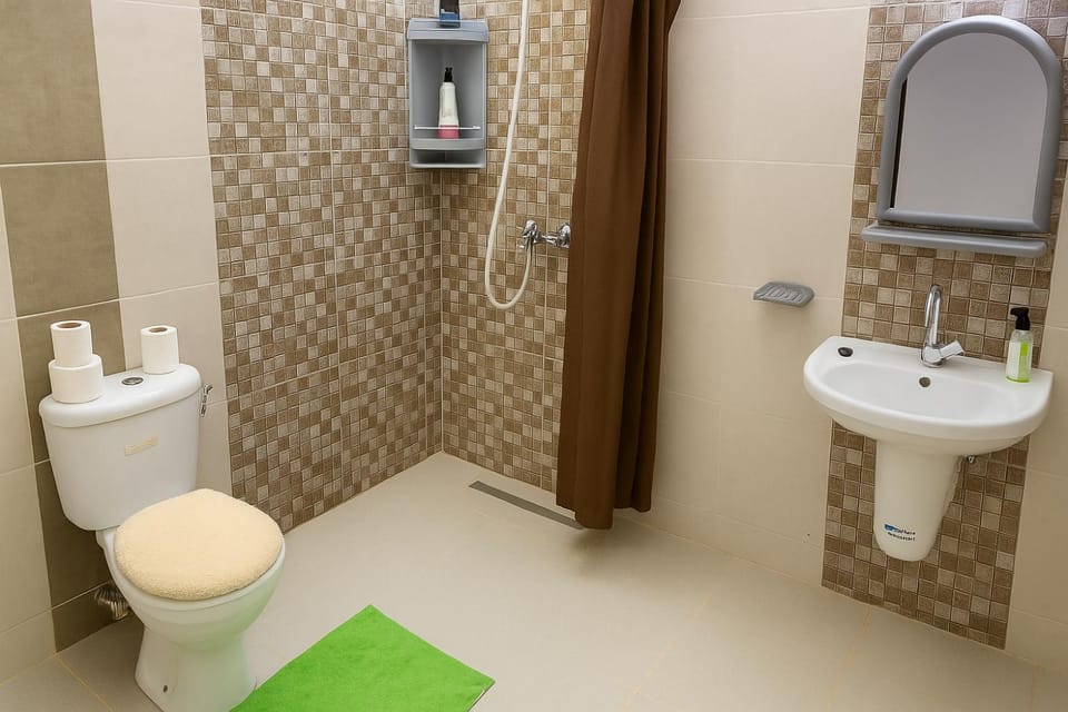 Shower, Toilet, Bathroom