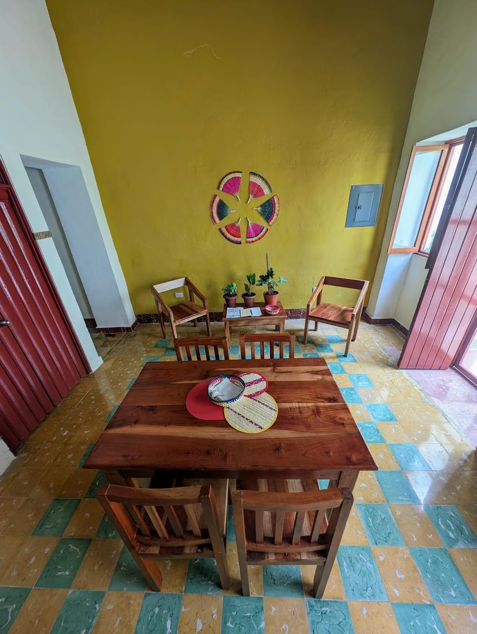 Living room, Dining area