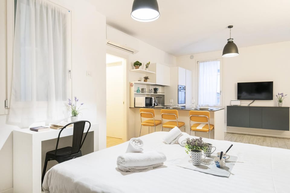 Easylife - Milano - Magolfa 1 N5 - Navigli Apartment in Milan