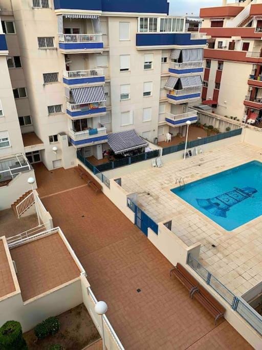 Precioso apartamento con piscina y fibra 100Mbwifi Apartment in Valencian Community