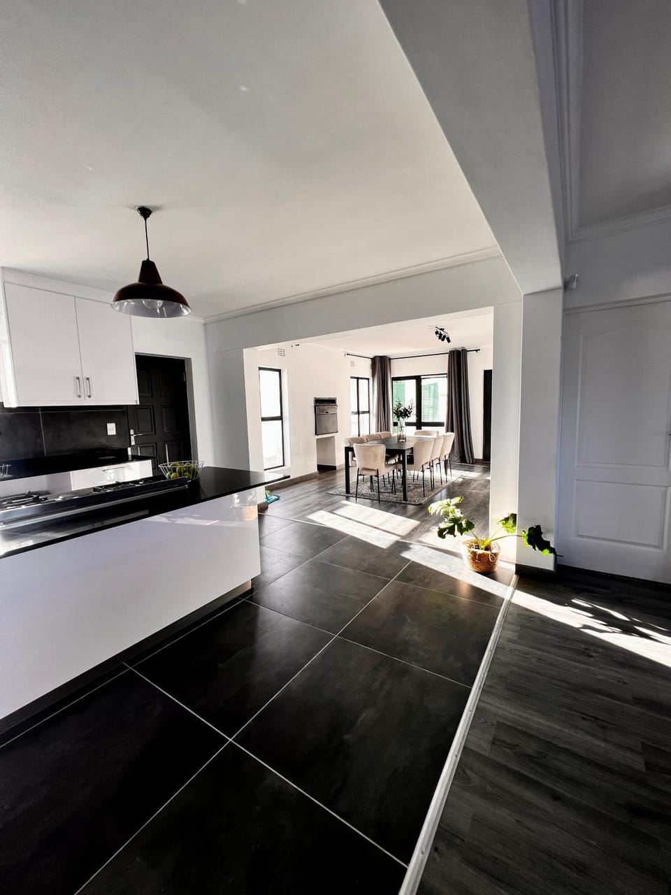 2nd on Strand Bed and Breakfast in Cape Town