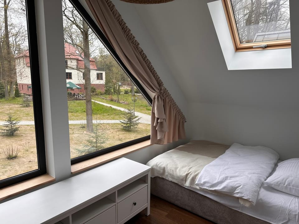 Domki nad jeziorem Złoty Potok House in Poland
