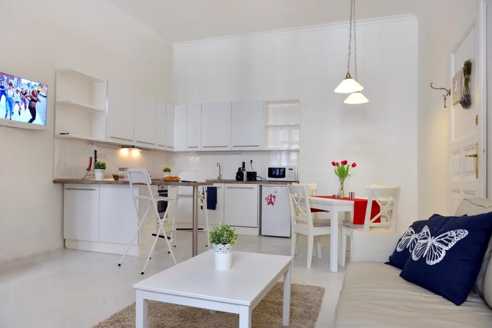 Kitchen or kitchenette, Non alcoholic drinks