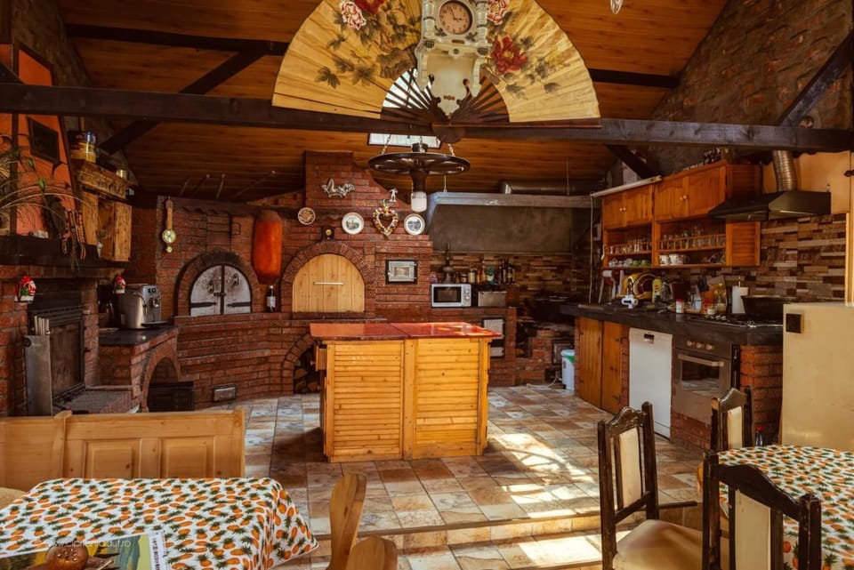 La Popica House in Romania
