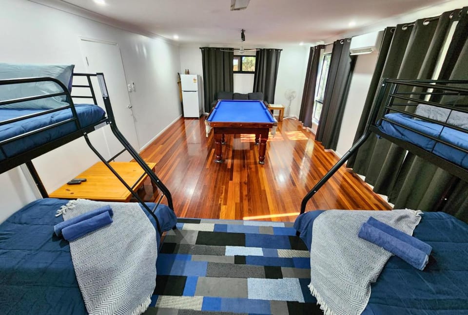 Game Room, TV and multimedia, bunk bed
