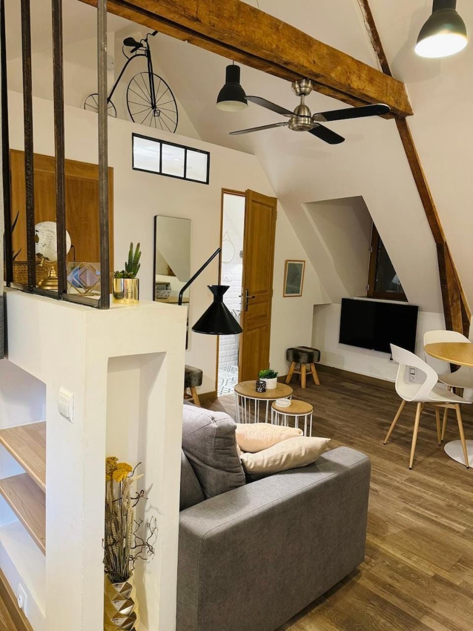 TV and multimedia, Living room
