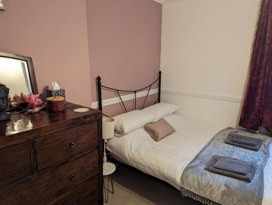 River's Edge Apartment in Stratford-upon-Avon