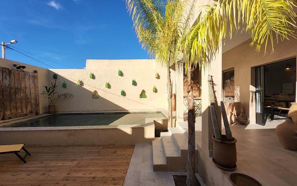 Patio, Day, Pool view, Swimming pool, sunbed