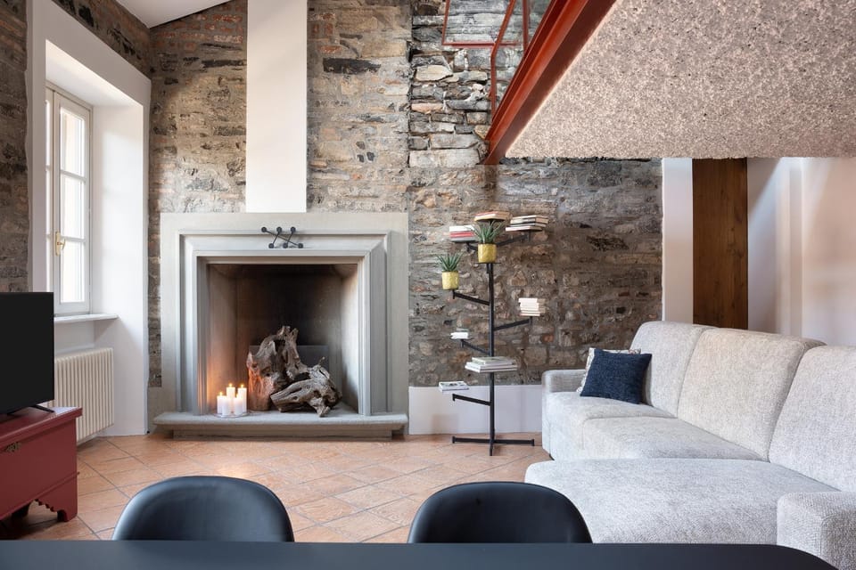 Living room, Seating area, flat iron
