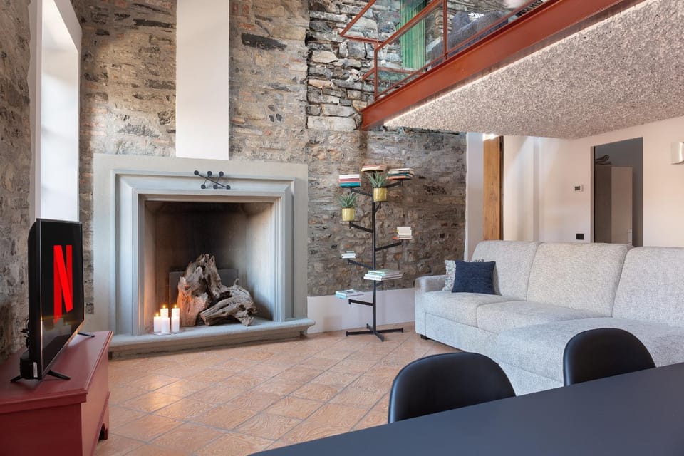 Living room, Seating area, flat iron
