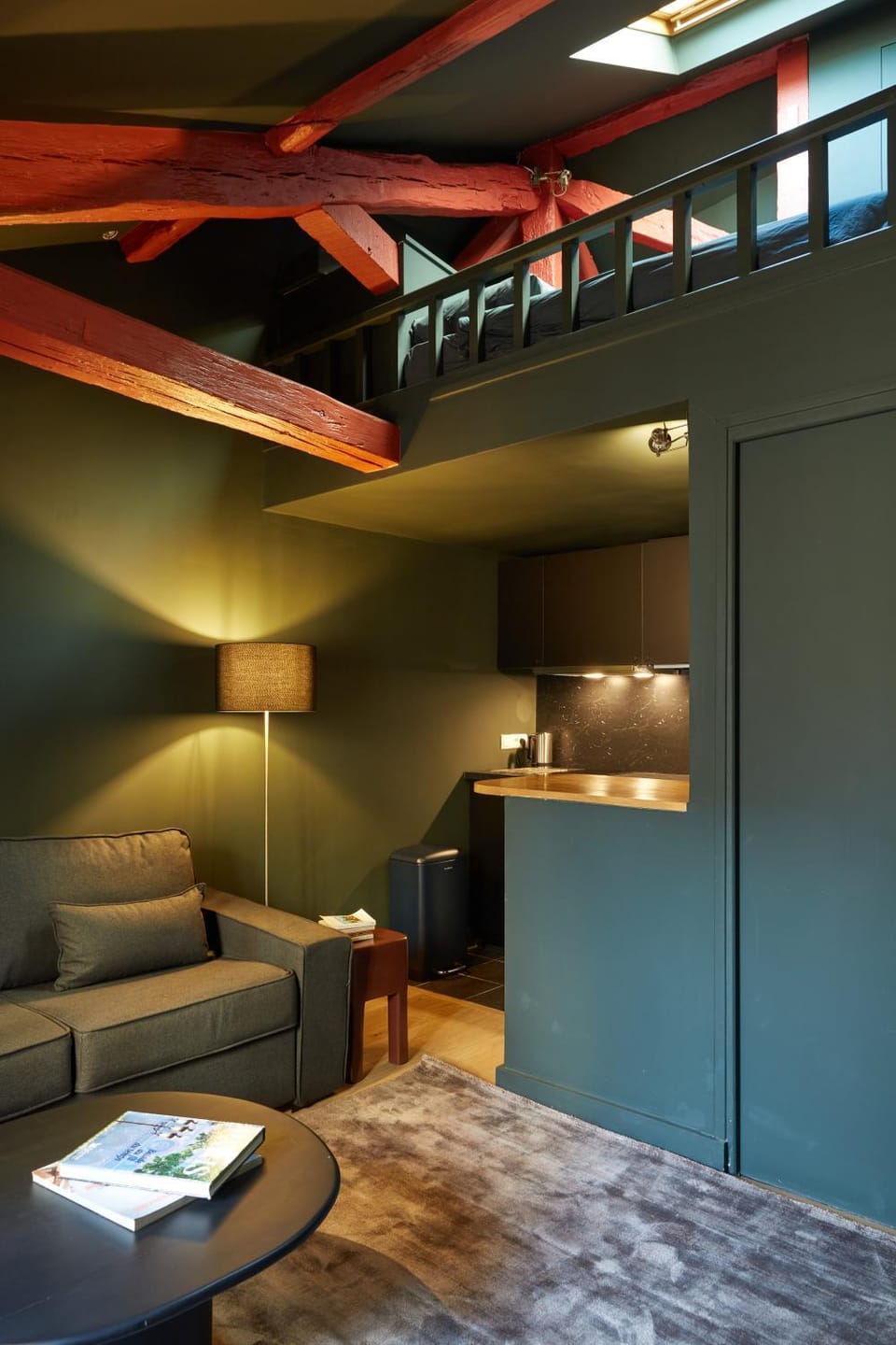 Living room, Seating area