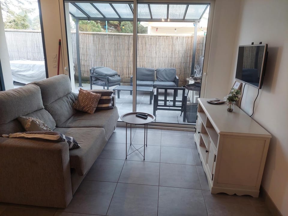 Balcony/Terrace, Living room