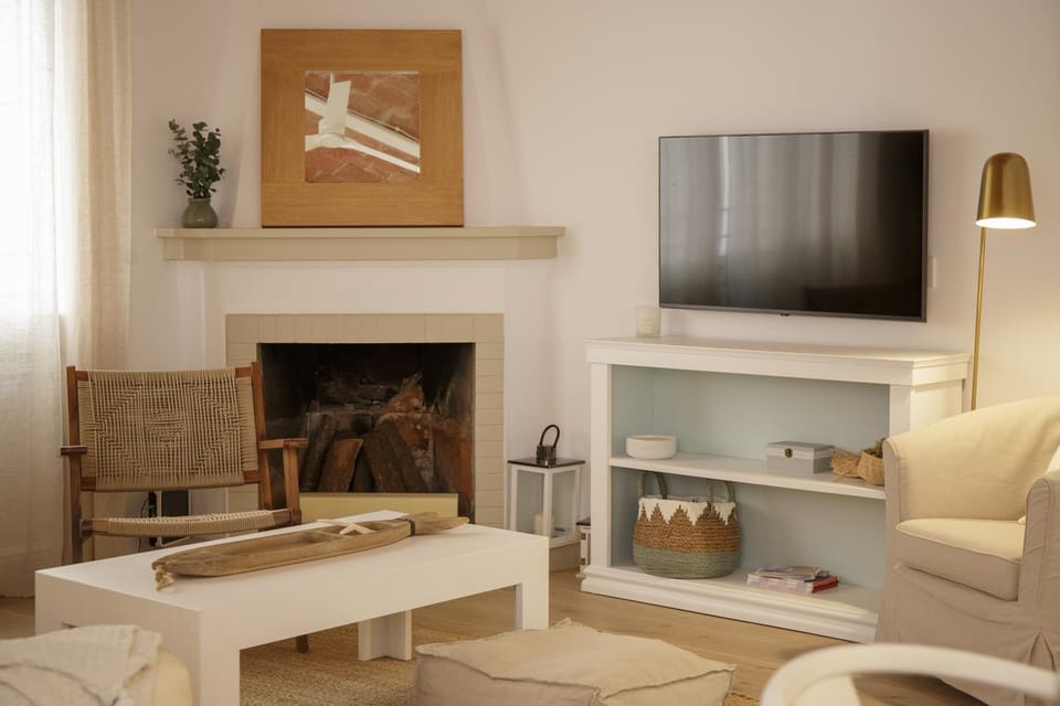 Living room, flat iron