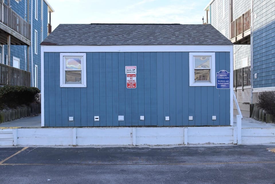 Property building, Street view