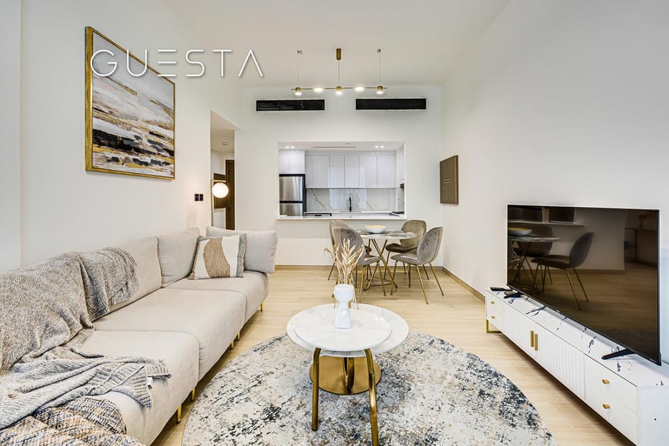 Living room, Seating area, Dining area, air conditioner