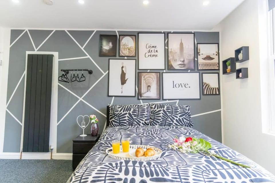 Charming Studio Haven Apartment in Birmingham