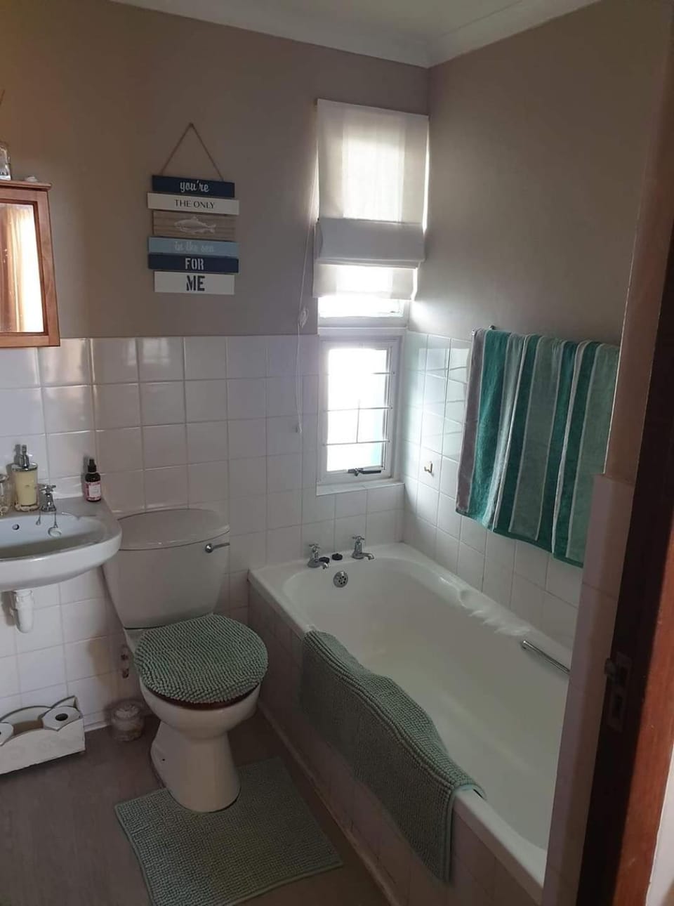 Toilet, Bathroom, Bath