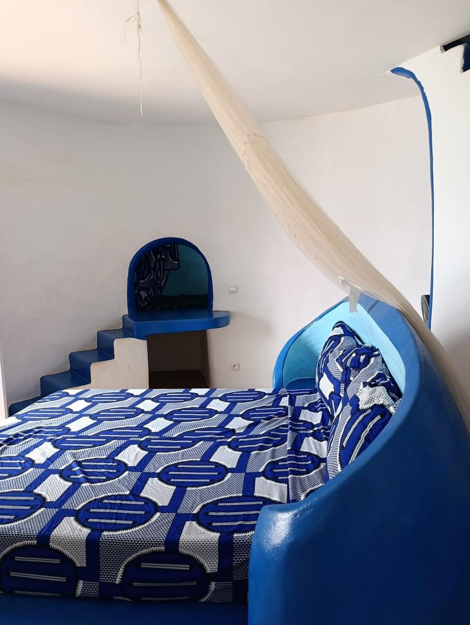 la maison blanche du lac Bed and Breakfast in Dakar Region, Senegal