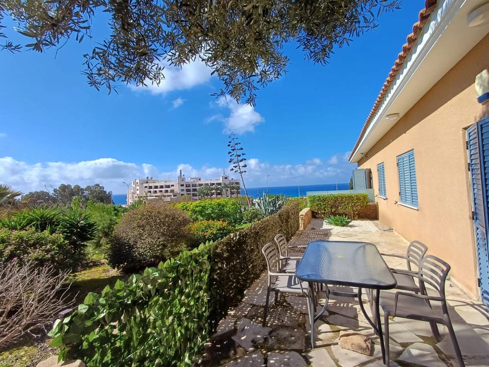 Property building, Patio, Dining area, Sea view