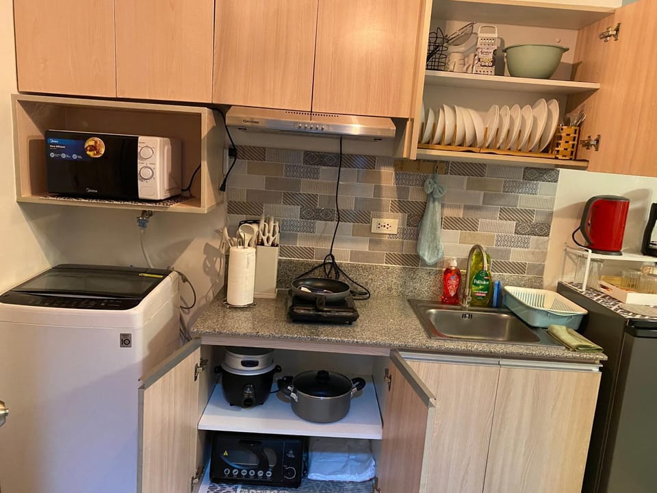 Coffee/tea facilities, Kitchen or kitchenette, minibar, toaster