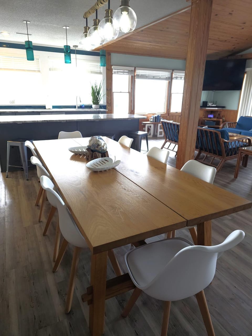 Amazing Ocean View-Newly Renovated Modern Oasis House in Avon